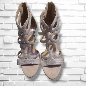 Kelly & Katie Sparkly Rhinestone Heels Silver Size 8 NWOT